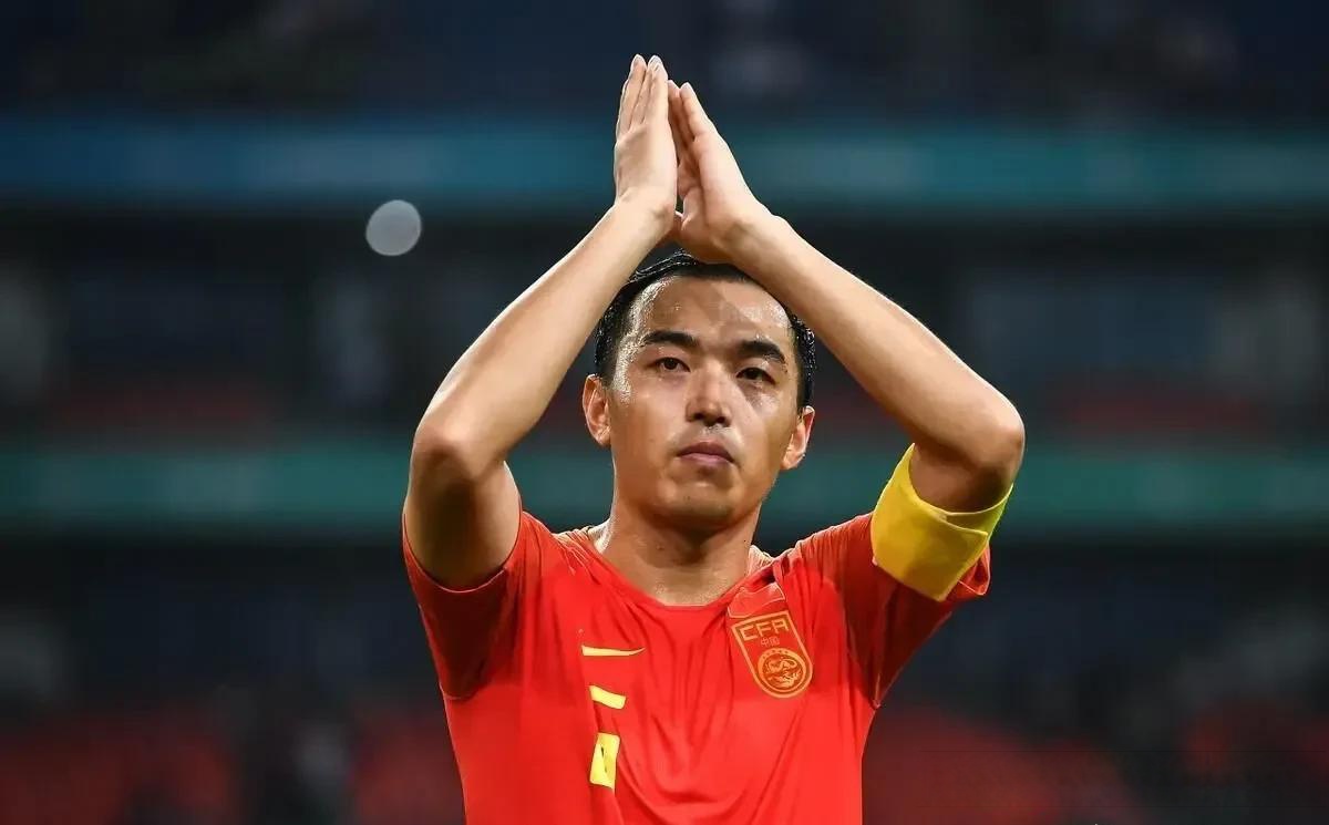 天博体育登录-关于冯潇霆回忆首次参加世俱杯：被拜仁揍得不行了的信息
