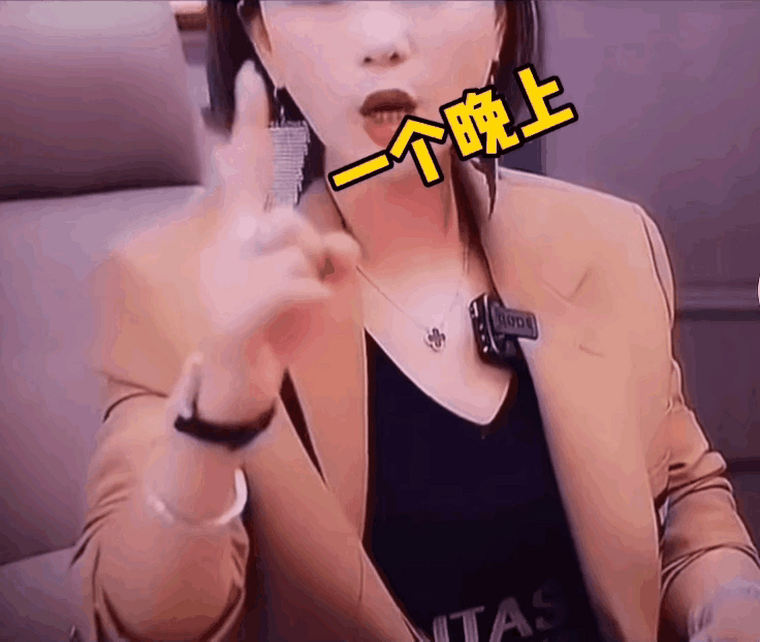 天博体育登录-罚下一人让翻盘难度加大，满意少一人展现出的拼搏精神(罚下俩是什么意思)