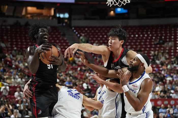 天博体育平台-NBA夏联-杨瀚森首秀10+5+4+3开拓者擒勇士