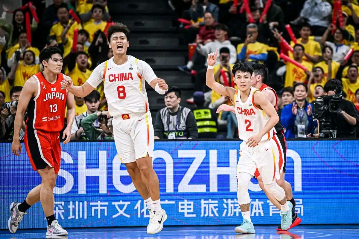 天博体育登录-中国男篮结束欧洲拉练抵京曾凡博赴国家队报到的简单介绍
