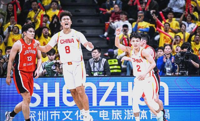 天博体育登录-25年亚预赛回顾：赵睿16分8板5助，中国大胜日本