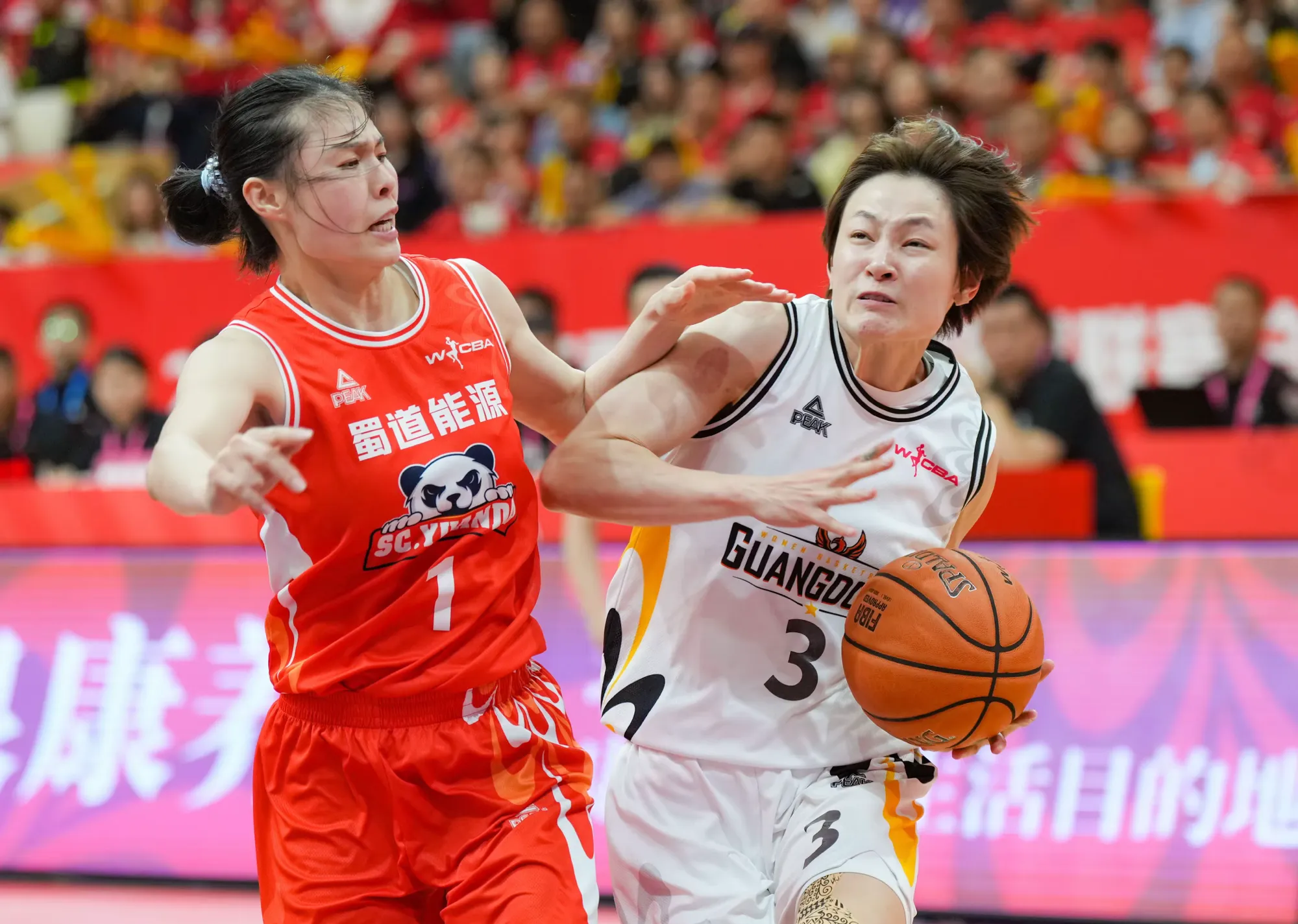 天博体育下载-关于王思雨22年女篮世预赛个人集锦，对阵美国砍17分6助攻的信息