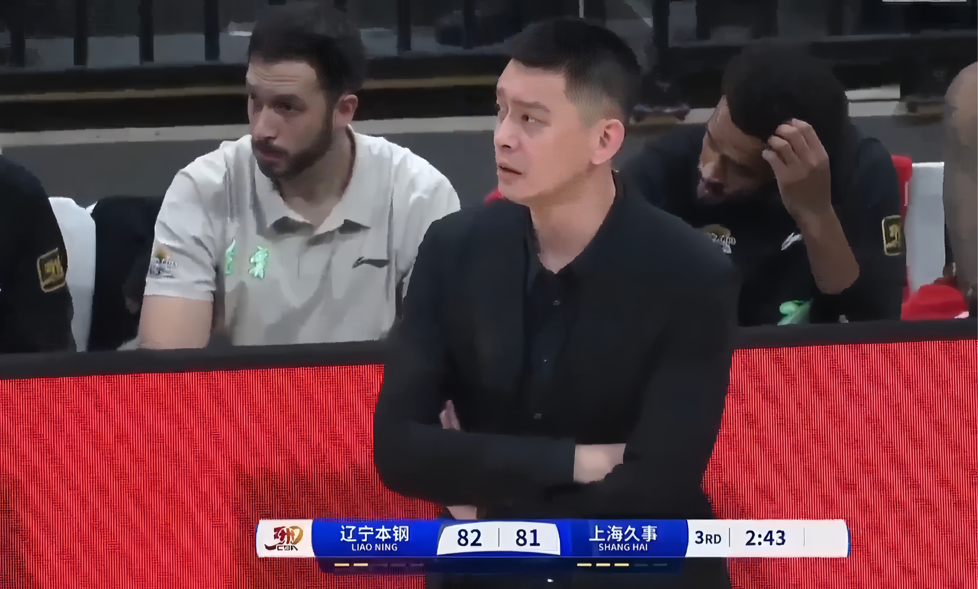上海男篮坐镇主场，备战强敌